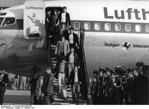 Ankunft der GSG 9 auf dem Flughafen Köln/Bonn (18. Oktober 1977) 